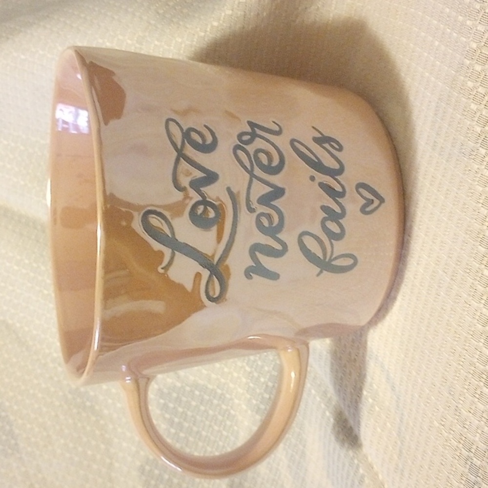 Love never fails mug by Austin & Ash 16 oz